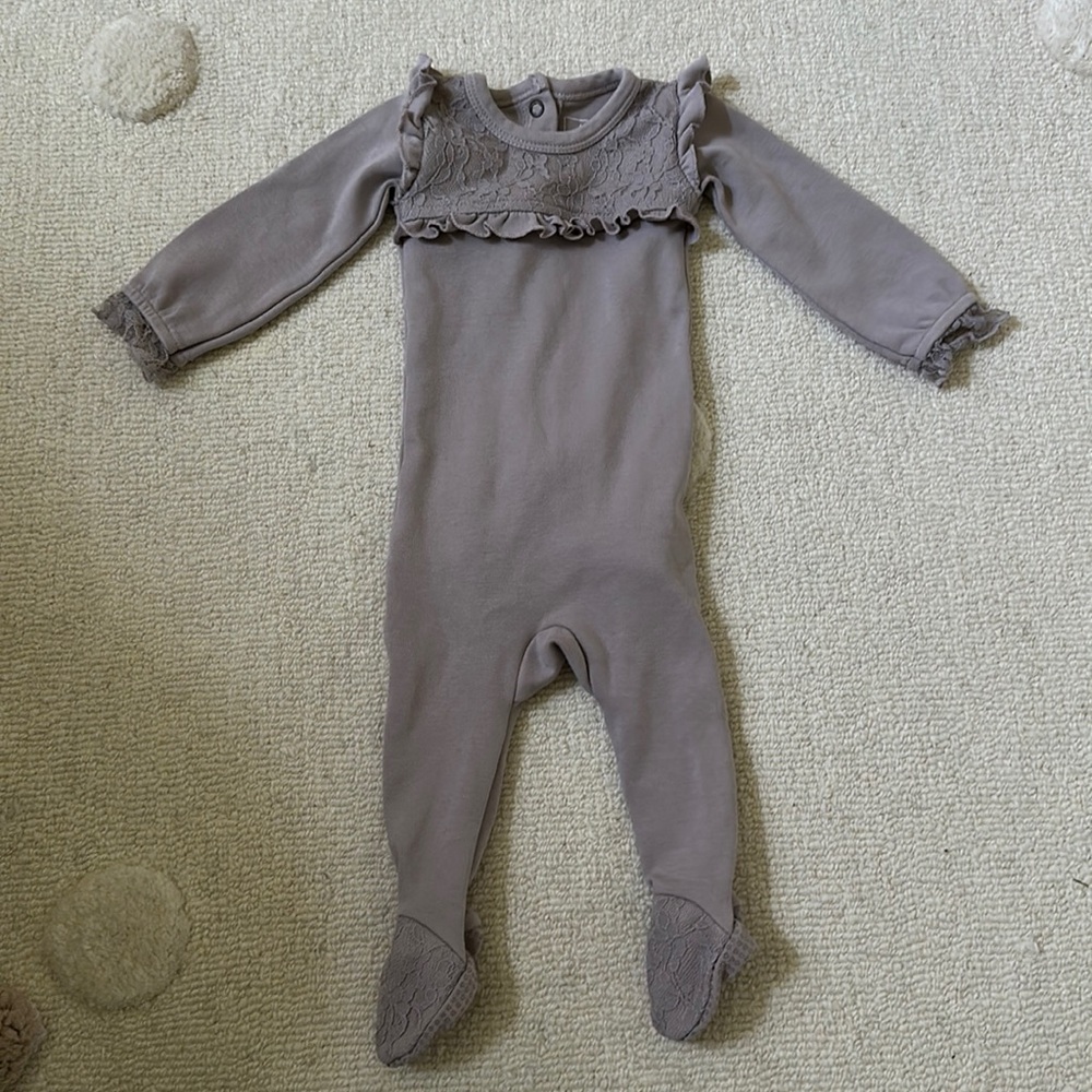 Loved baby organic lace onesie 3-6 months 12-16 lbs NWOT